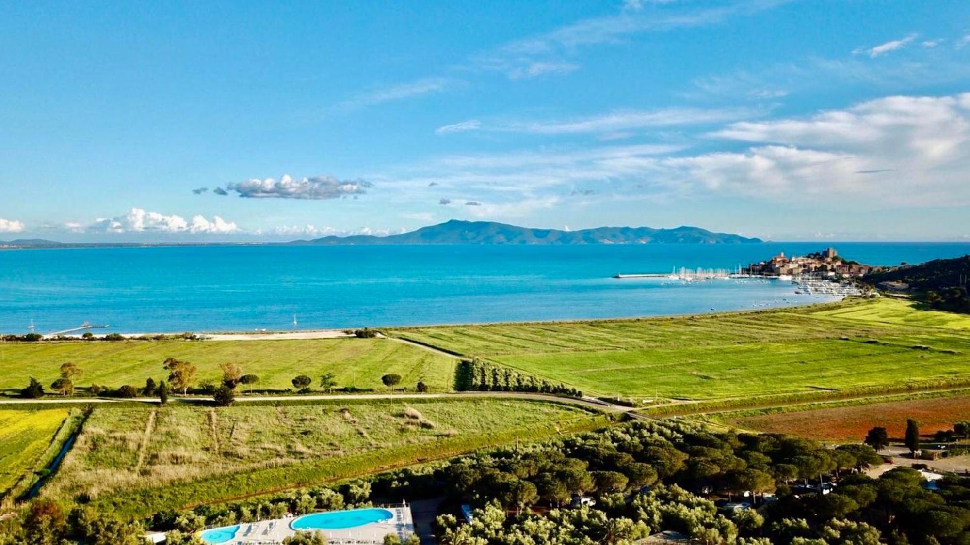 Isa - Residence With Pool And Private Beach In Talamone Just 500 Mt From The Beach Eksteriør billede