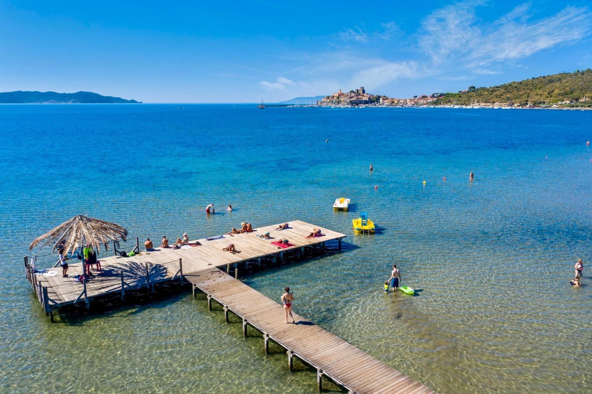 Isa - Residence With Pool And Private Beach In Talamone Just 500 Mt From The Beach Eksteriør billede